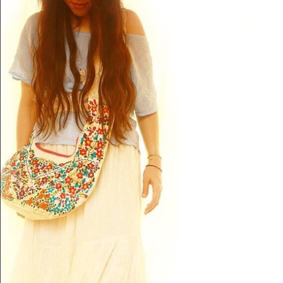 Mexican Embroidered Bag - Picture 3 of 3